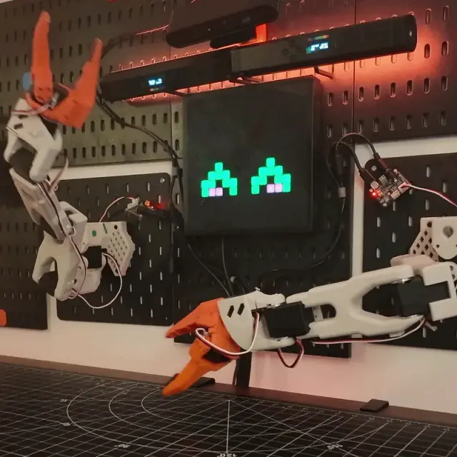 Qubit — Dual-Arm Desktop Robot — Arm Robots