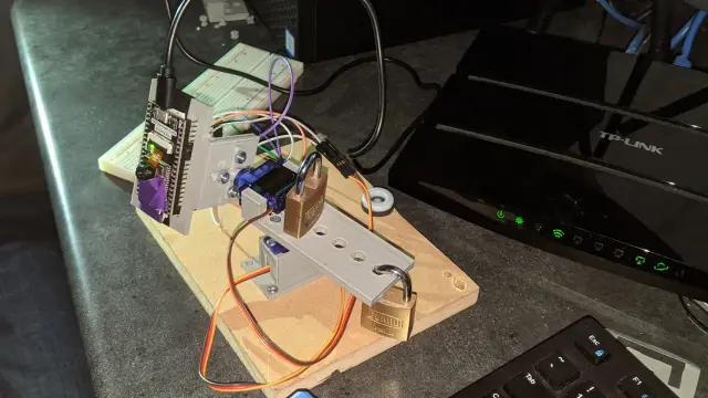 Turret Face Tracker — Camera Bots