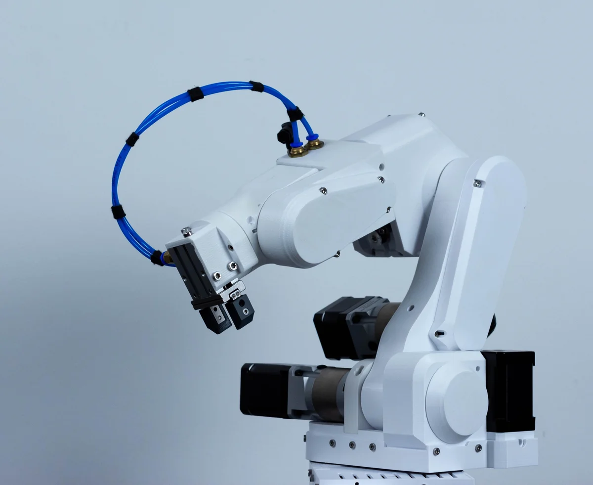 PAROL6 Desktop Robot Arm photo 3