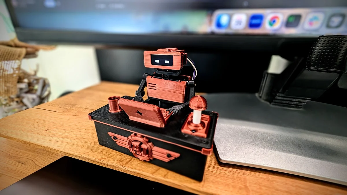 Tiny Engineer — Other Robots